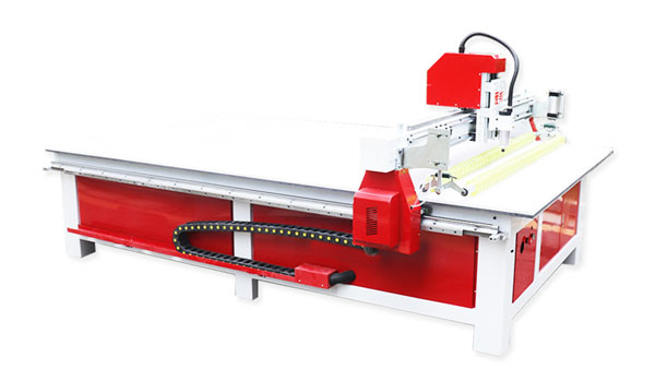 長(zhǎng)沙旋轉(zhuǎn)刀切割機(jī)